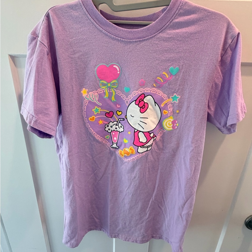 Hello Kitty Sanrio Graphic Tee Purple Kawaii Candy Heart Shirt Small